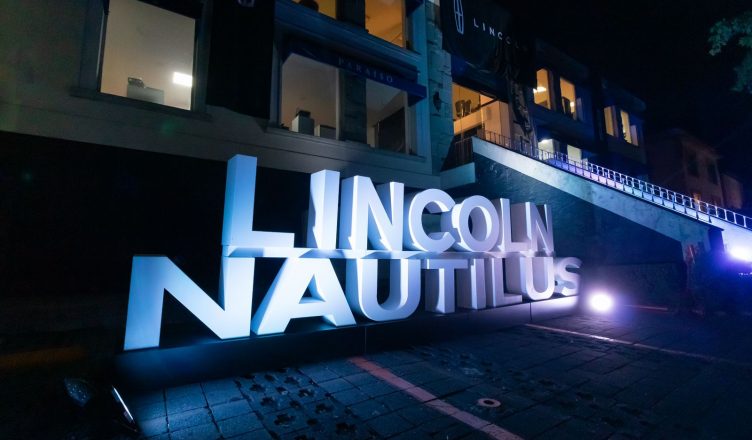 Lincoln Nautilus